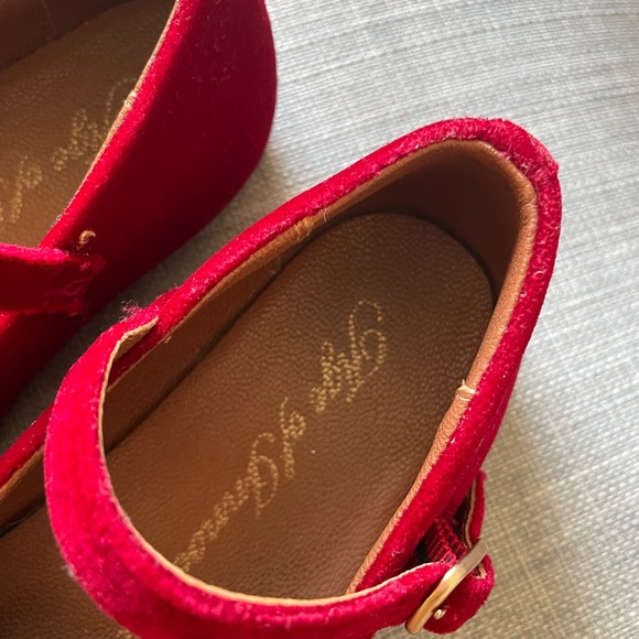 Age of Innocence ELLEN VELVET RED Shoes - Picture 4 of 11